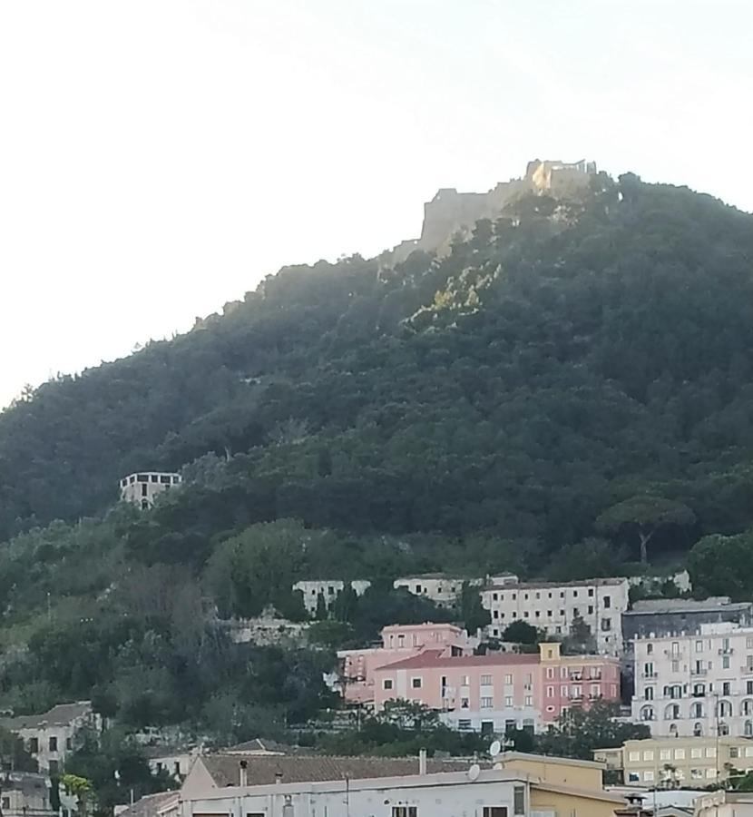 Viatorretta4 Bed and Breakfast Σαλέρνο Εξωτερικό φωτογραφία