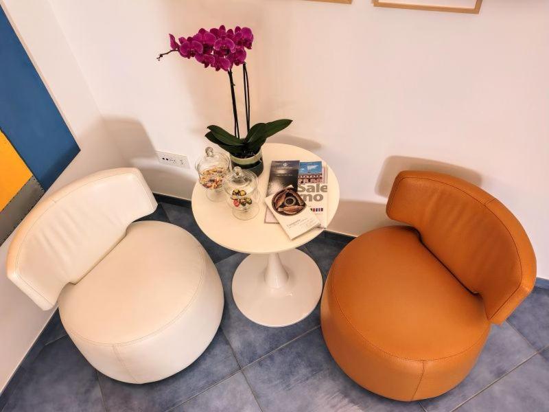 Viatorretta4 Bed and Breakfast Σαλέρνο Εξωτερικό φωτογραφία